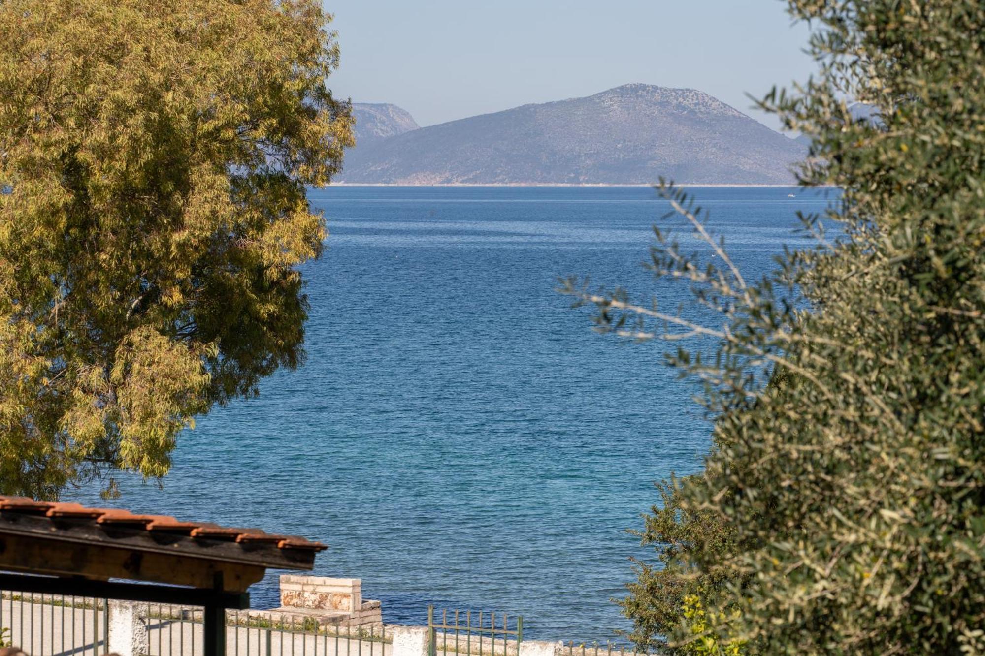 Dimitris Studios Karavomylos Exterior photo